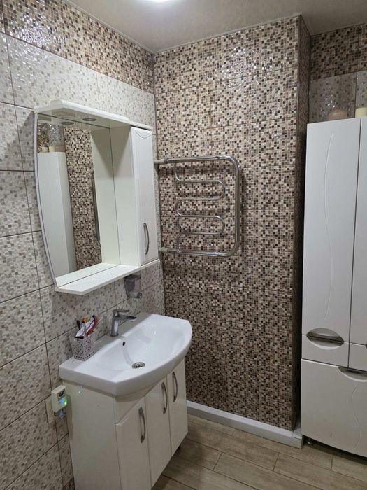 Продам 5ти ком квартиру л/б 5мкр «е відновлення»