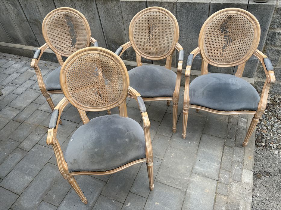 Krzeslo drewniane zestaw