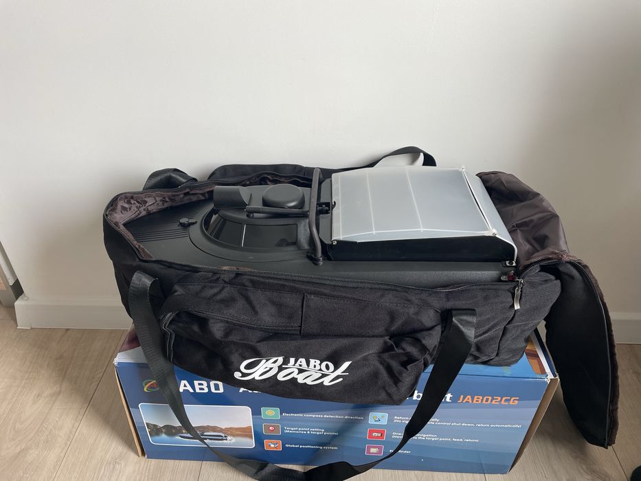 Łódka zanętowa Jabo 2-cg