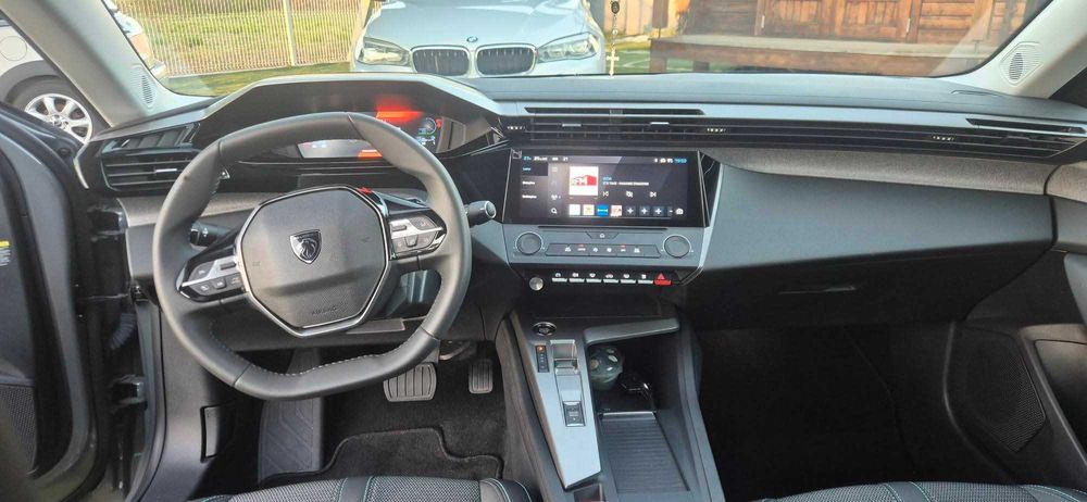 Peugeot 408 1.2 Mild Hybrid  145 CV – Allure