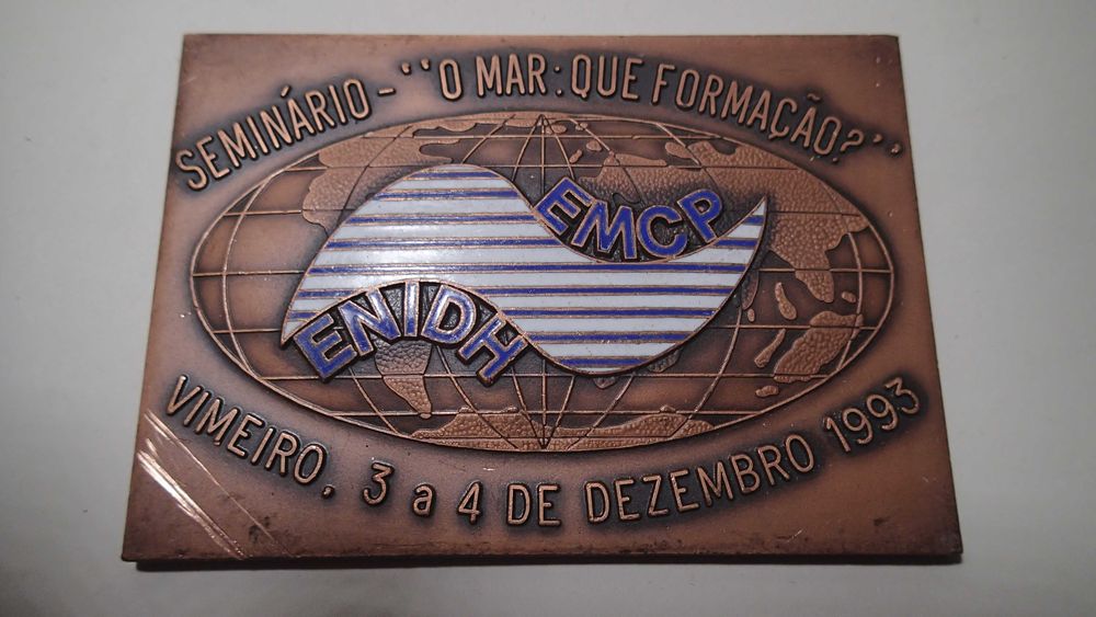 Medalhas em Cobre e Esmalte Escola Portuguesa de Pescas