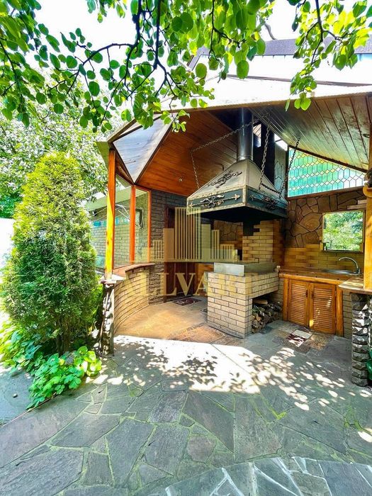 Продаж будинку на Оболоні, Оболонська набережна, метро Героїв Дніпра