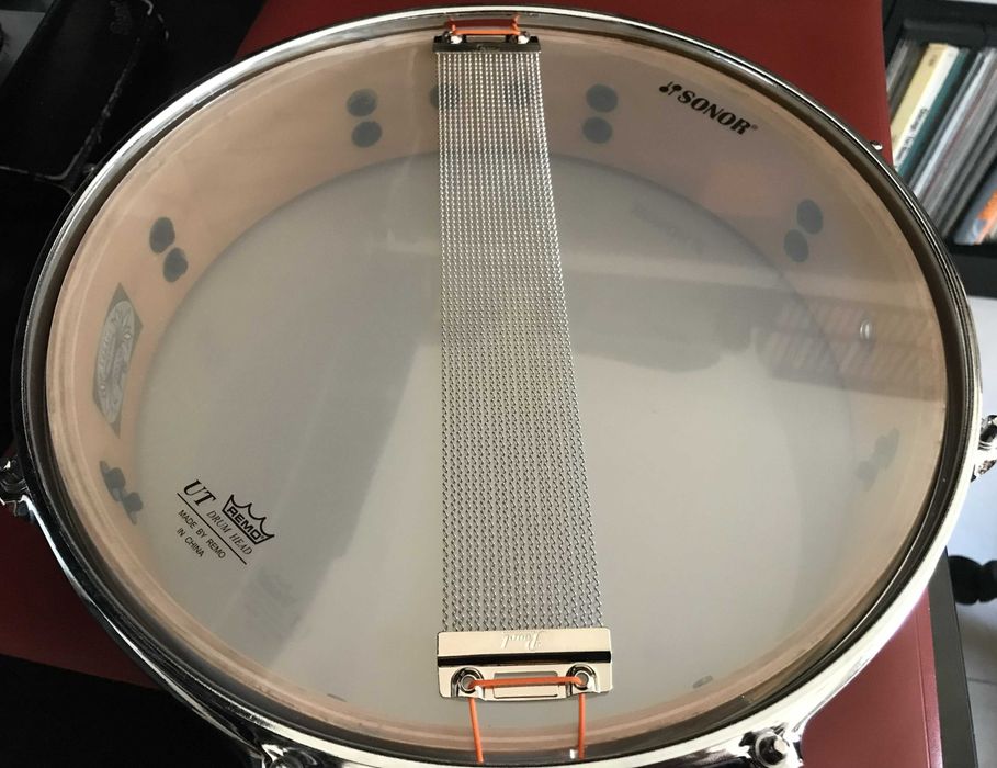 Baterias e percussão