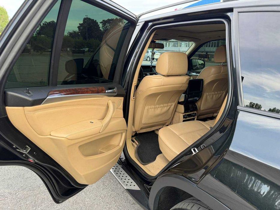 Продам BMW X5 2007