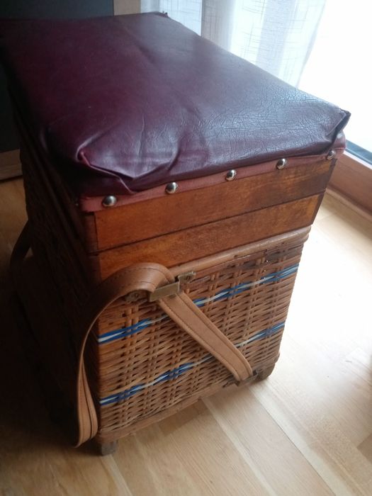 Kufer kuferek stoleczek