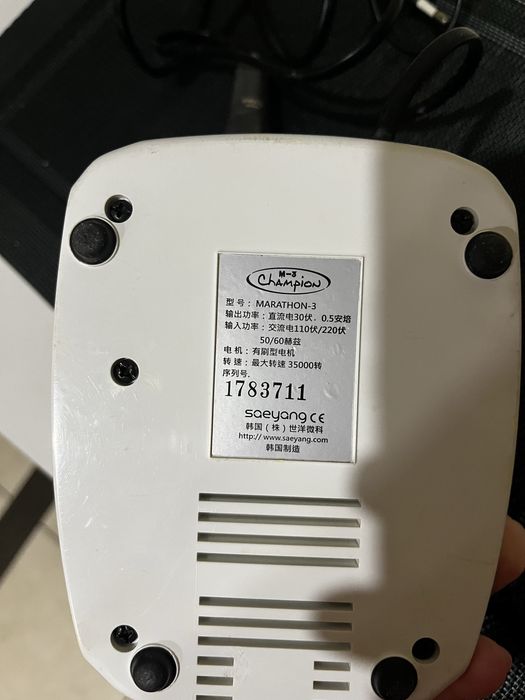 Продам фрейзер та лампу для манікюру