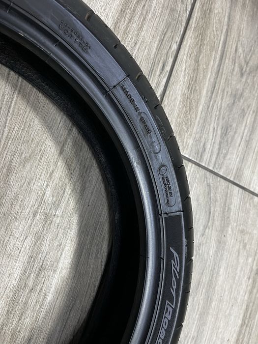 Шина до мотоцикла Michelin Pilot road 4