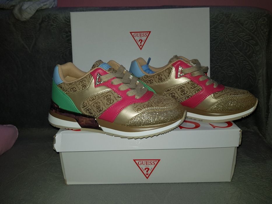 Śliczne złote, brokatowe sneakersy Guess 36, nowe w pudełku