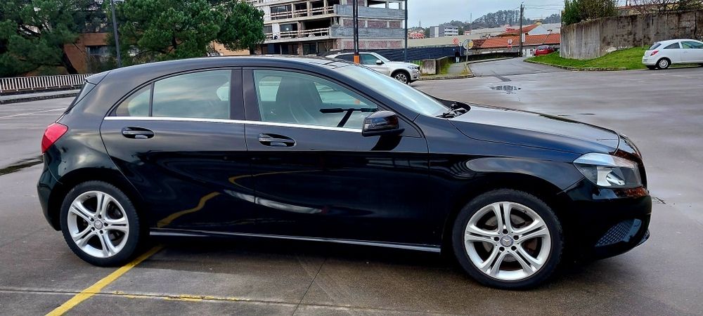 Mercedes A180, 1.6, gasolina,