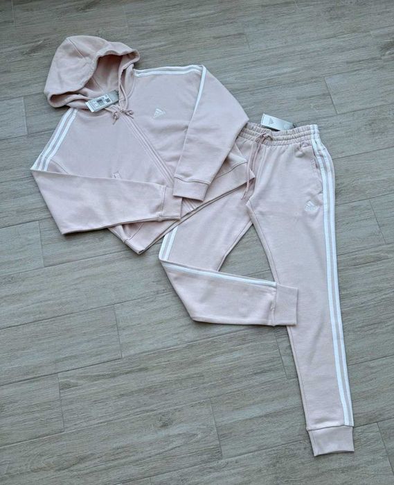 Жіночі спортивні костюми Adidas ESS IC9949 Оригінал! Без флісу! XS,S,M