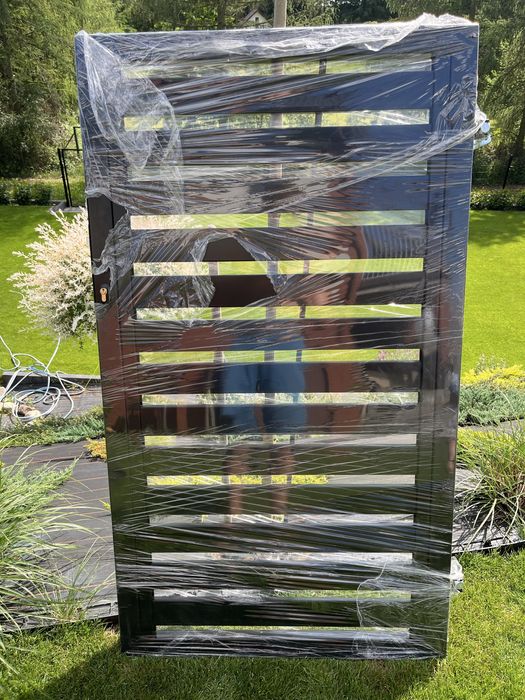 Furtka palisadowa 90x160 czarny połysk