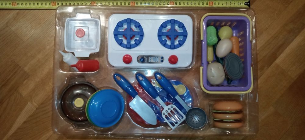 Дитячий кухонний набір.