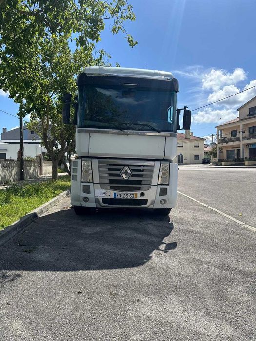 Vendo Empresa de transportes de Mercadorias,