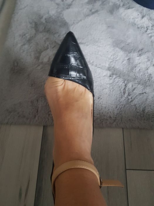 Czółenka szpilki Zara basic 39