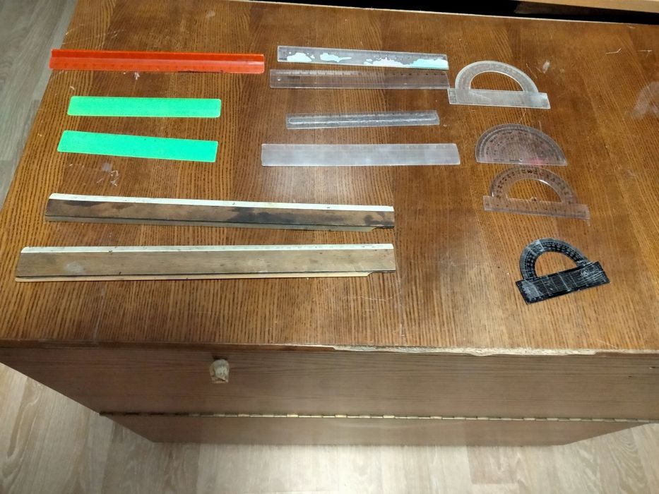 Линейки и транспортиры СССР.