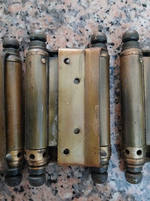 4 Dobradiças de mola para porta vai-vem