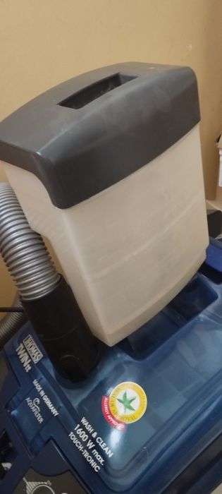 Продам пылесос Tomas twin 1600 w