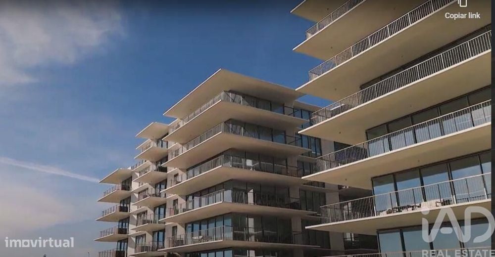 Apartamento T2 em Armação de Pêra de 94,00 m2
