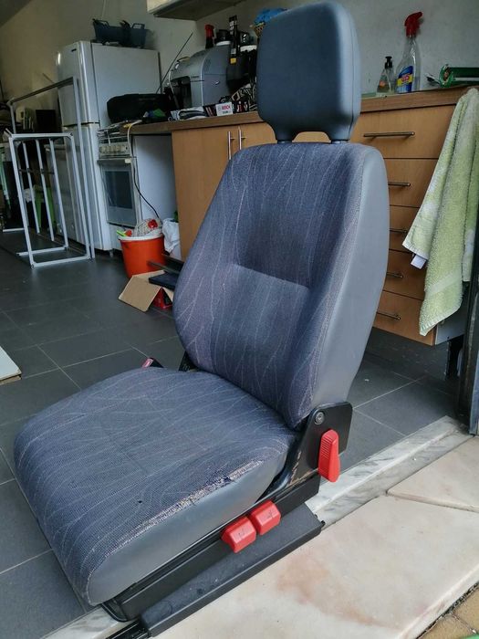 Mercedes Sprinter -> Bancos, e outras peças
