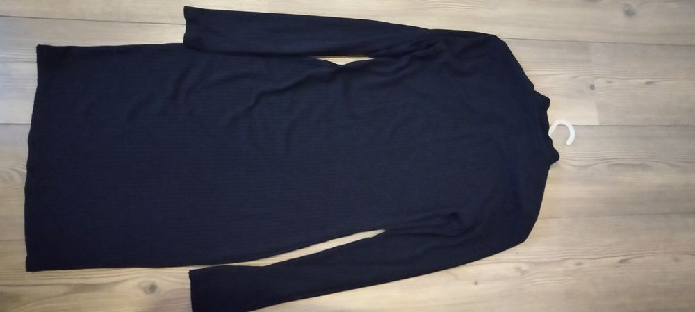 Sukienka czarna M/38