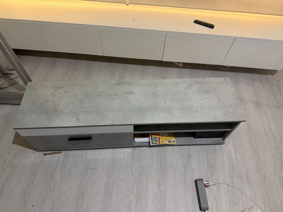 Estante TV BERNO