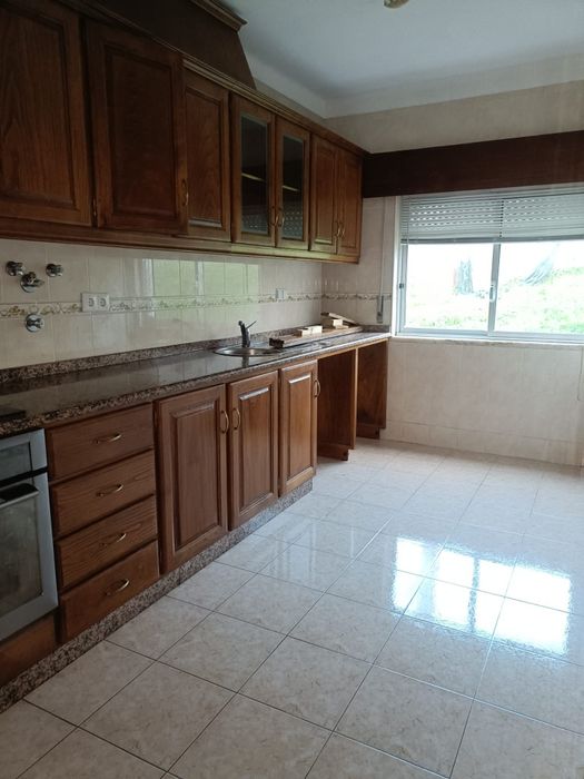Alugo Apartamento T3 em Palmela