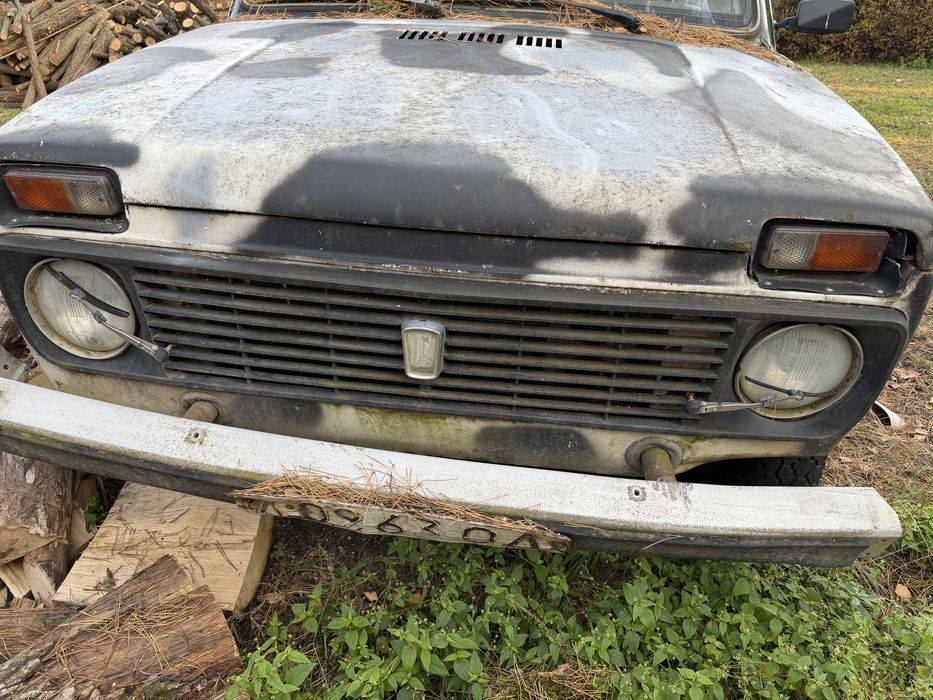 Продам ниву 2121