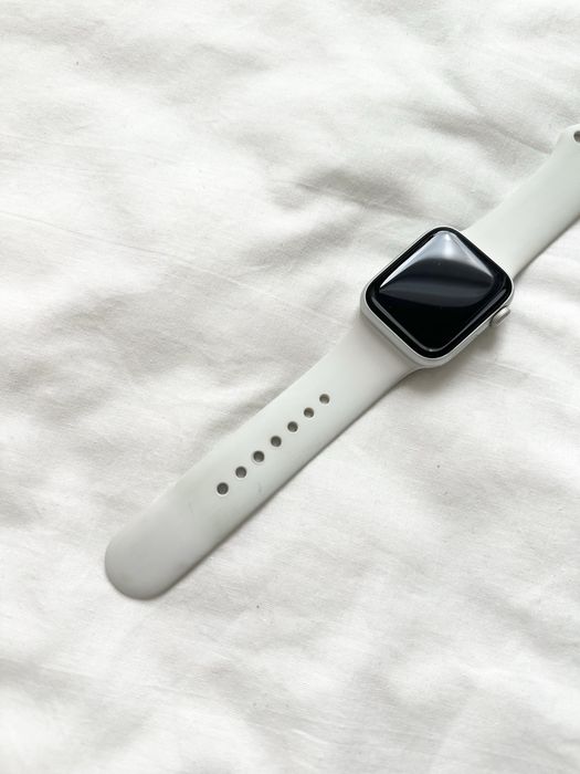 apple watch relógio SE 2022 40mm gps+cellular 2 geracao white silver