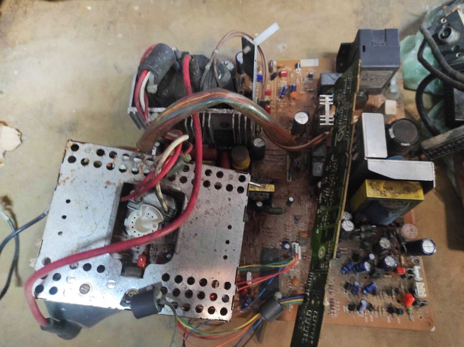 Плати з телевізорів - радіодеталі тв радіоплати відео