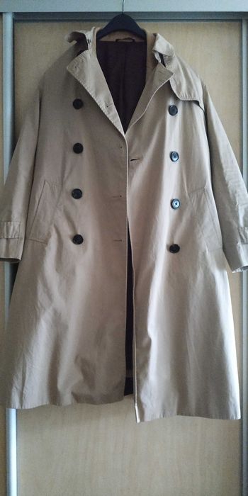 Продам плащ женский, производство Морокко ///