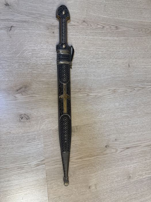 Nóż dekoracyjny / kolekcjonerski – styl kaukaski, pochwa, replika