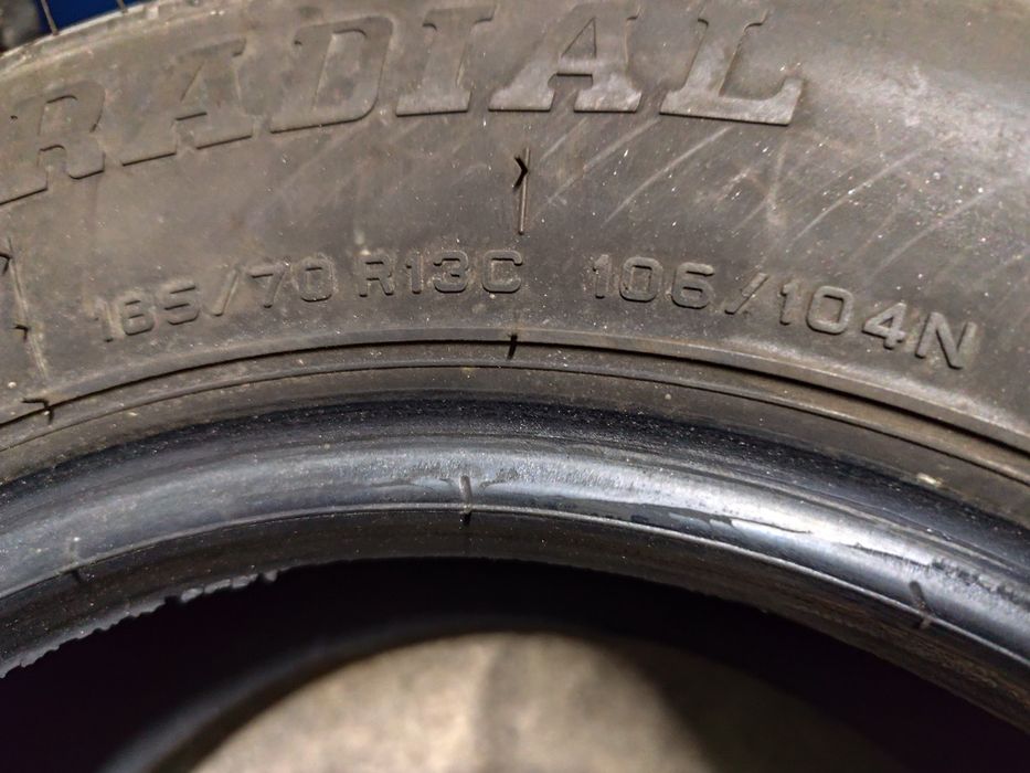 Pneus 185/70r13C Savero Comercial Traçao