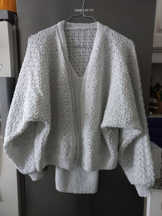 Conjunto novo de top e casaco em ponto de fantasia com fio prateado