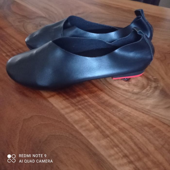 Buty czarne skórzane