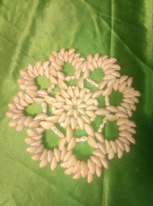 Подставка из ракушек диаметр 23 см