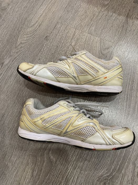 Ecco damskie butu sportowe,rozmiar 38-38,5