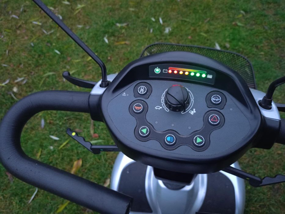 Wózek elektryczny, skuter