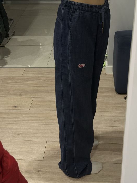 Джинсы оверсайз оригинал diesel