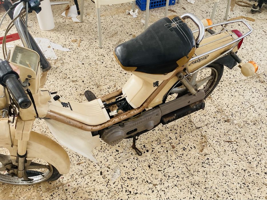Mobilete, mota a pedais peugeot scoper