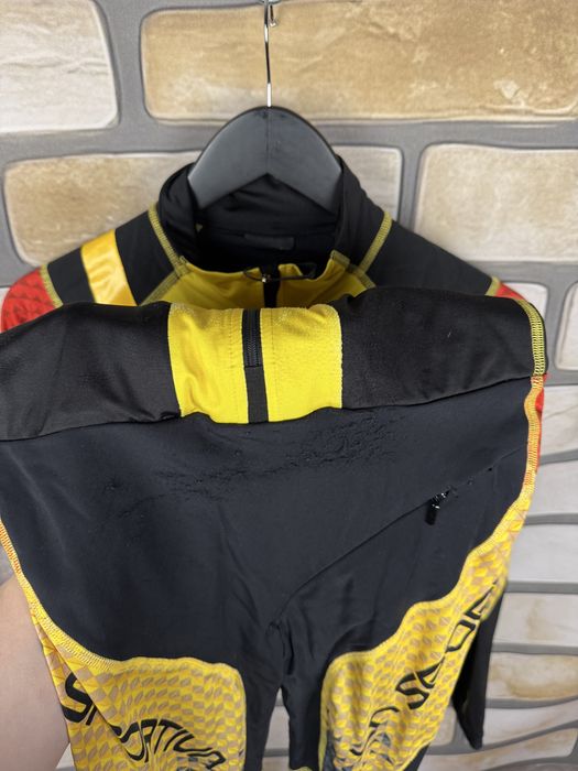Stroj sportowy dres kombinezon bluza spodnie