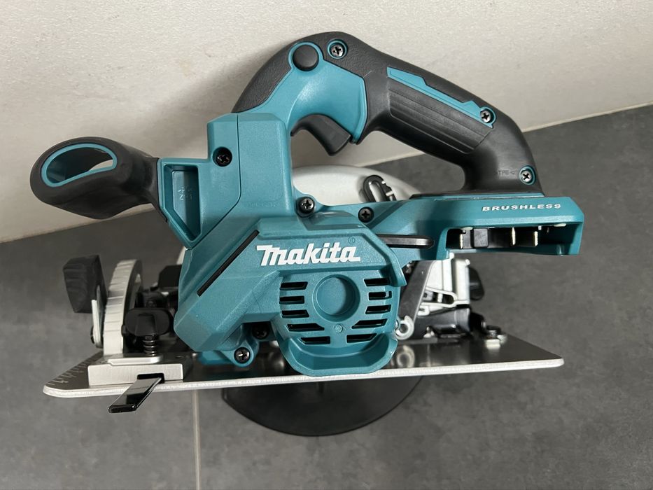 Безщіткова Акум.пила Makita DHS 660