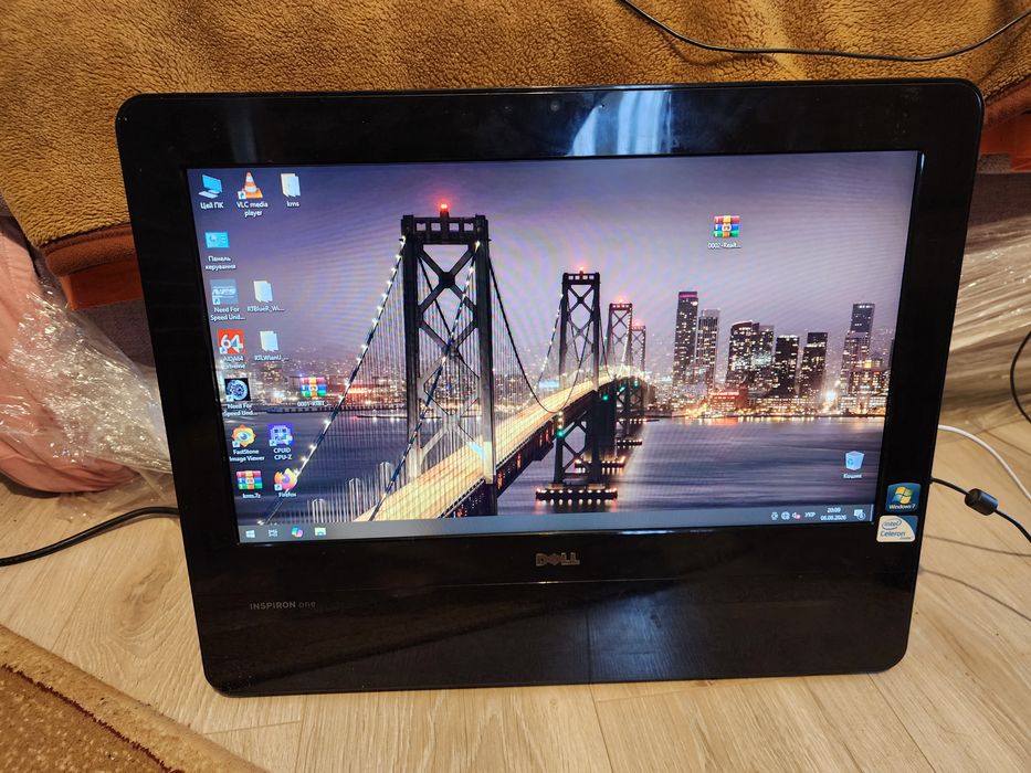 Dell Inspirion One Celeron 450 3Gb/300Gb