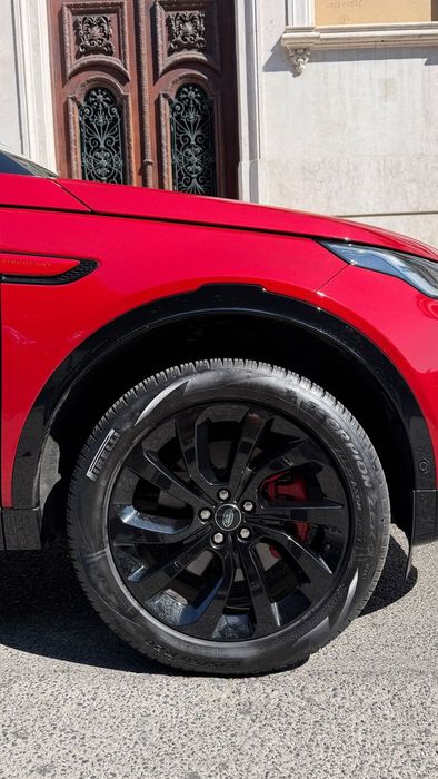 Land Rover Discovery Sport 1.5 I3 P300e AWD R-Dynamic SE
