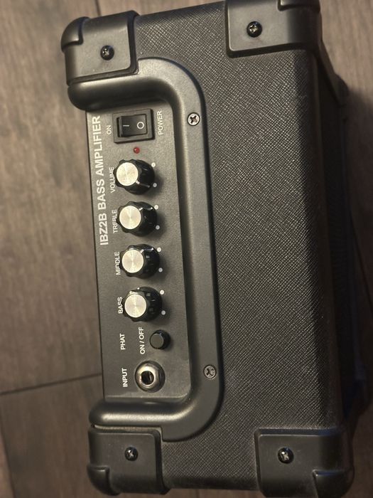 бас Ibanez+ комбопосилювач + товстий кабель + шнур живлення