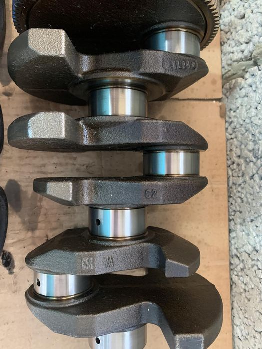 Коленвал колінвал 2.3 16V Rf3L5G Mazda 6 2.3 Ford