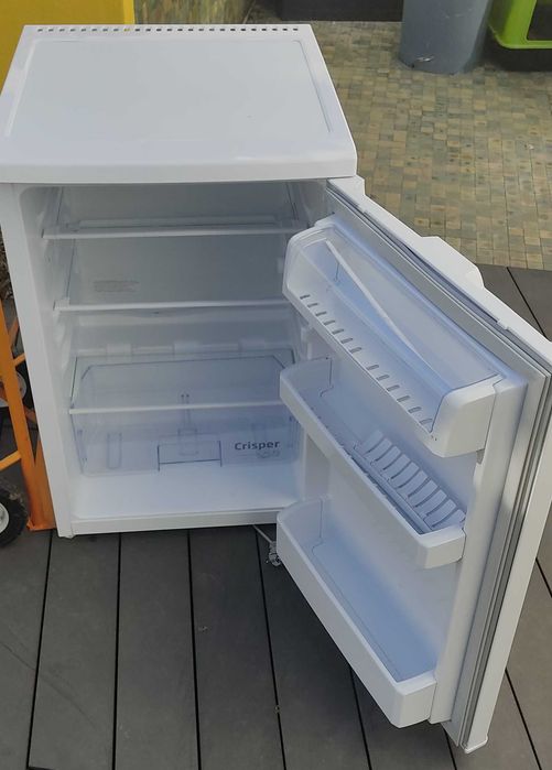 Frigorífico Beko simples (Évora)