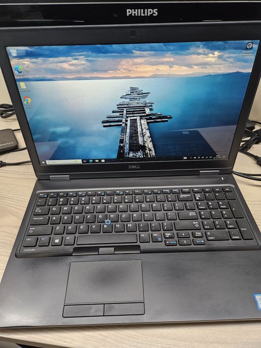 Ноутбук Dell Latitude 5580 i7-7600U/16Gb/SSD 256Gb/15.6" IPS TOUCH