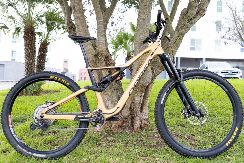 Bicicleta BTT Orbea Rallon 2023