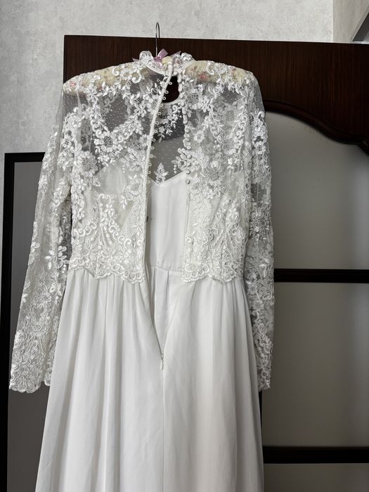 Весільна сукня, плаття