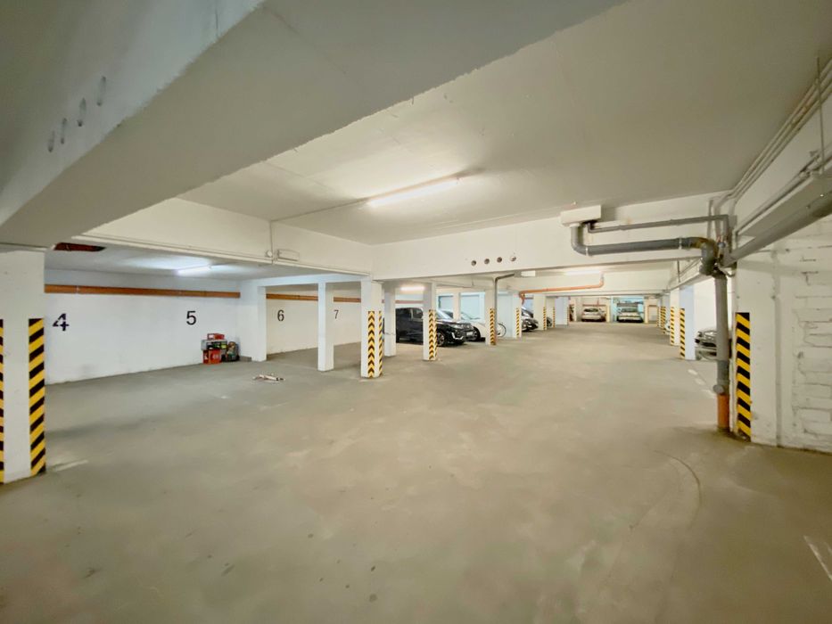 Miejsce postojowe w garażu podziemnym, Świnoujście ul. Markiewicza 14
